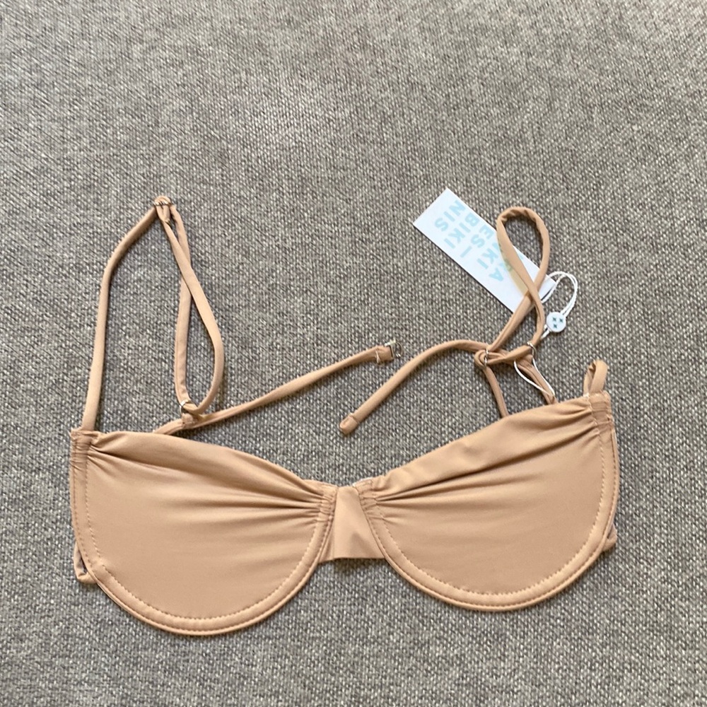 NWT frankie’s bikini’s maggie top